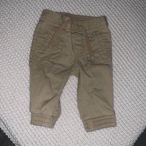 Old Navy Joggers 3-6M